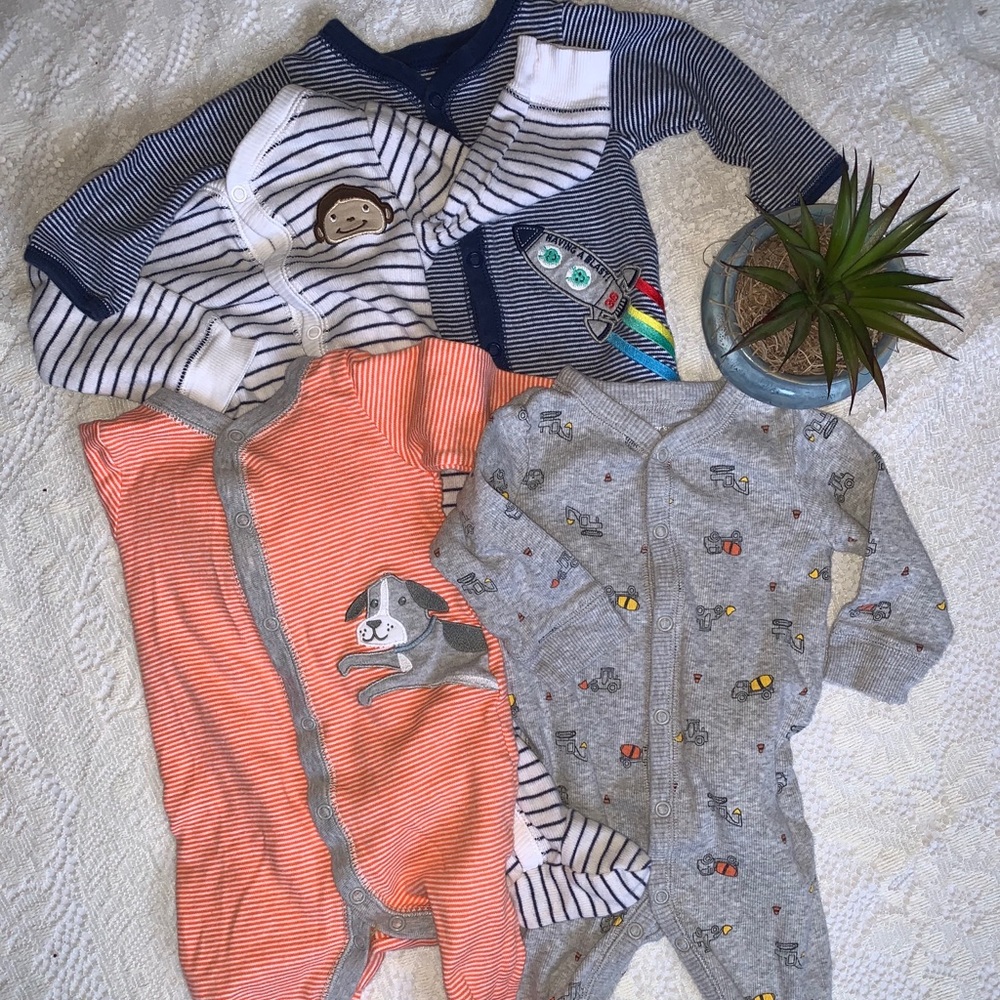 4 Carters long sleeve footed sleepers snap front